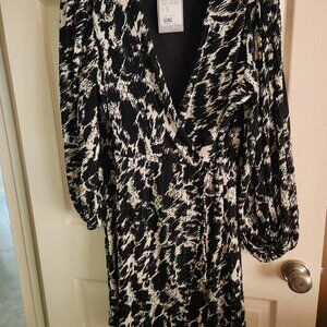 Dress womens XL black and white print